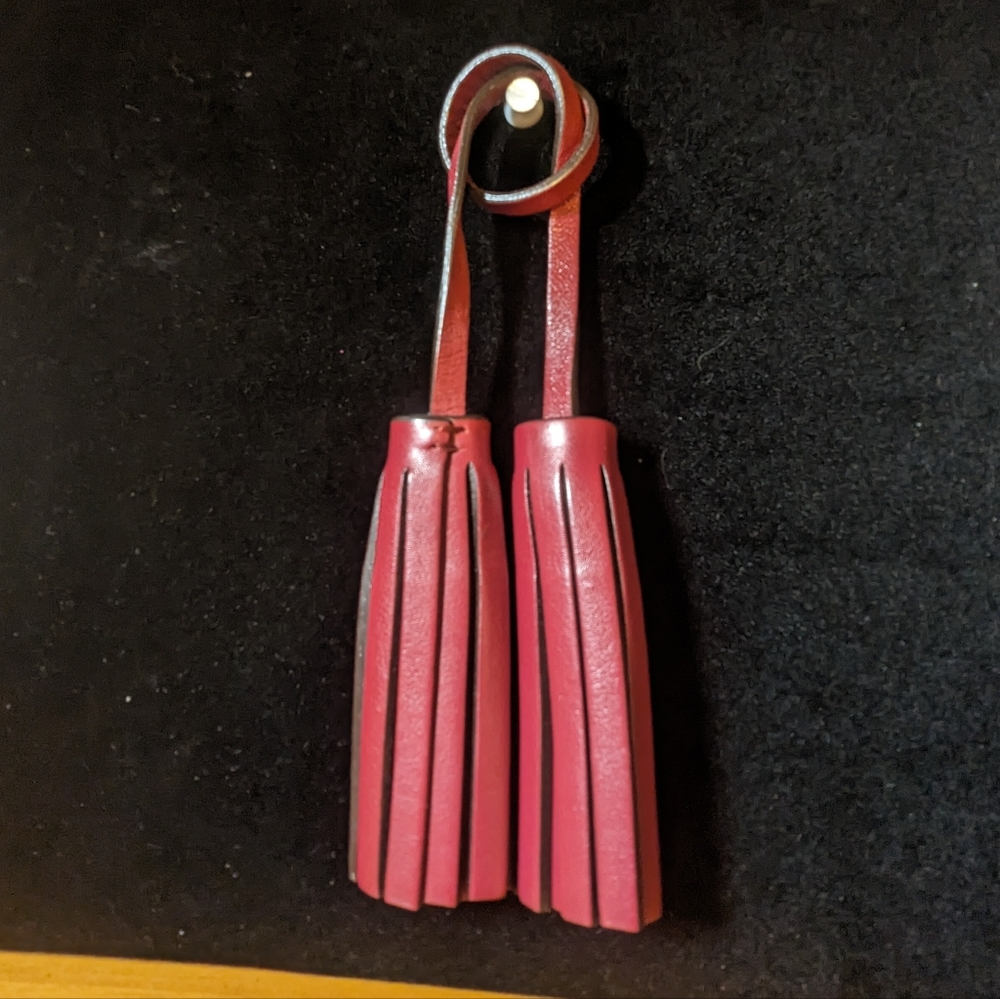 Coach Legacy Leather Duffel Bag Tassel Charm - dark pink - Picture 2 of 2